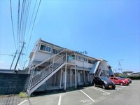 コーポチェリー松橋Ａ・Ｂ