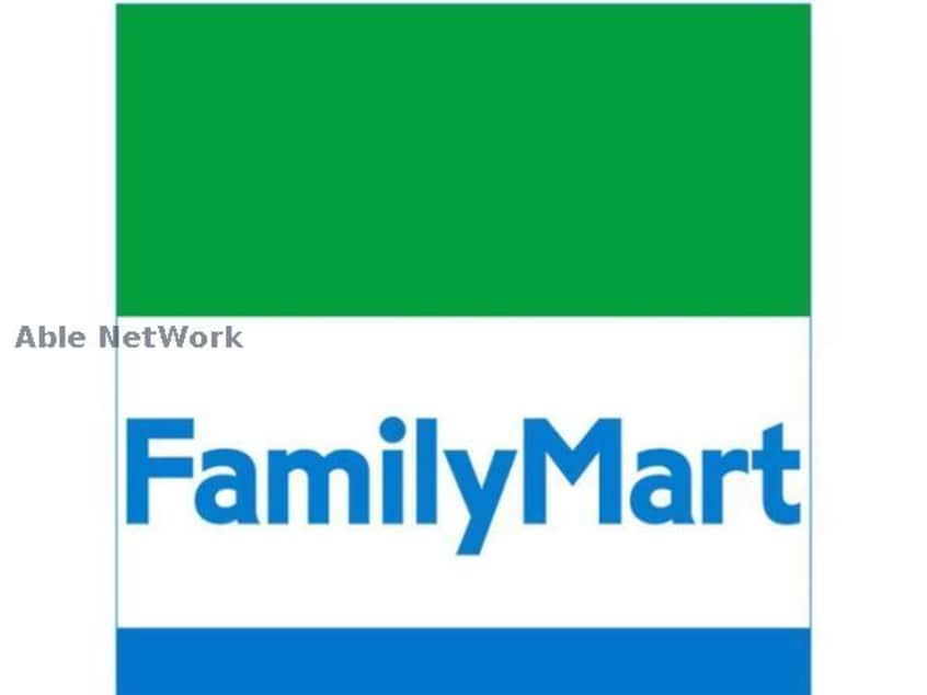 ファミリーマート上代店(コンビニ)まで620m ファインメゾン