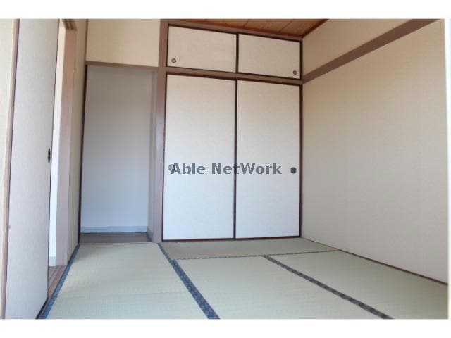 207 コーポラススギウラ