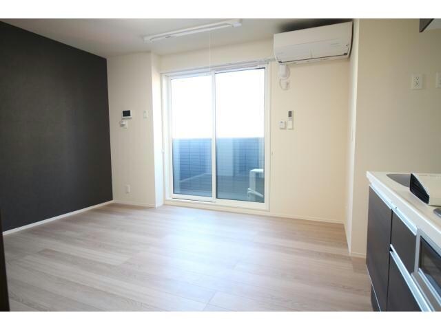 同型タイプ One s