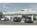 ローソンストア100刈谷御幸町店(コンビニ)まで575m アンプルール　リーブル　Soleado