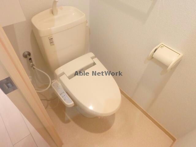 温水洗浄便座　103 サンスクエア