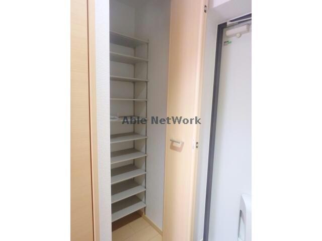 シューズボックス　103 サンスクエア