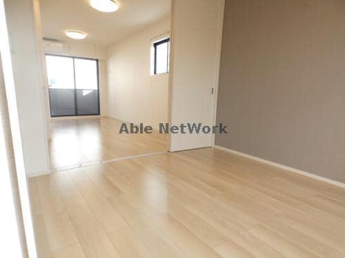 101 ホワイトベリー