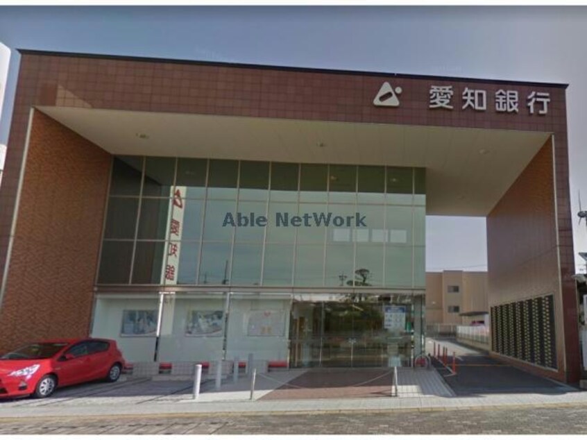 あいち銀行碧南支店(銀行)まで194m コロニーK　4