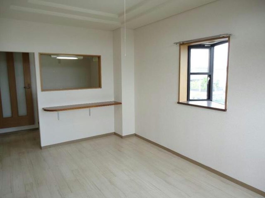  ルミナスハイム