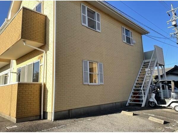  クレセール・カマタ