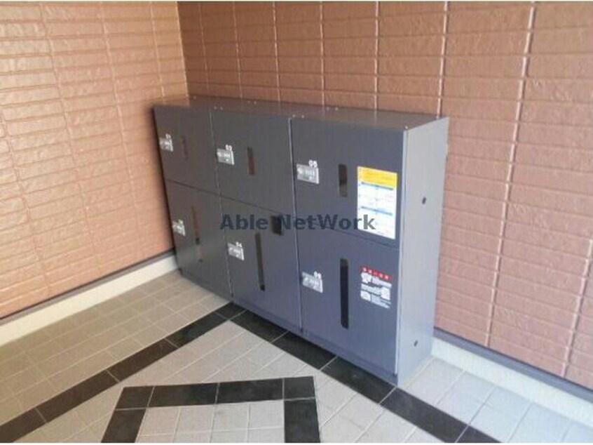  Ｓｕｎｎｙ　Ｃｏｕｒｔ