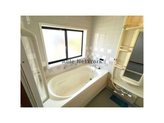  安城市新田町小山西戸建