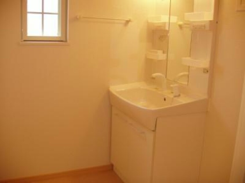  ヴィラ・ウエハラ