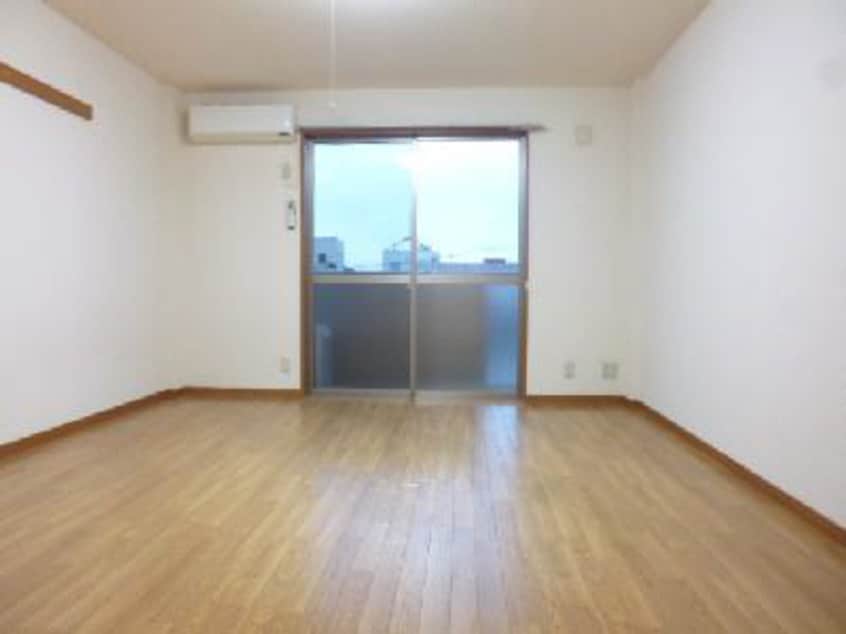 居室202 コーポサクラ