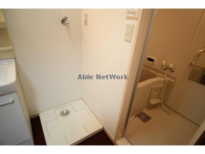 102 ロンチハウス