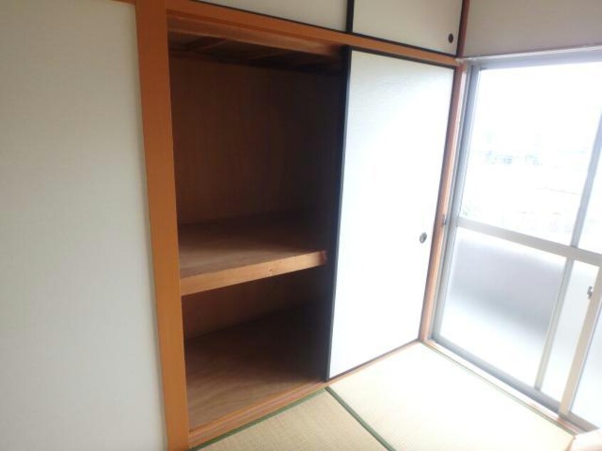 301 マンション小山Ｃ