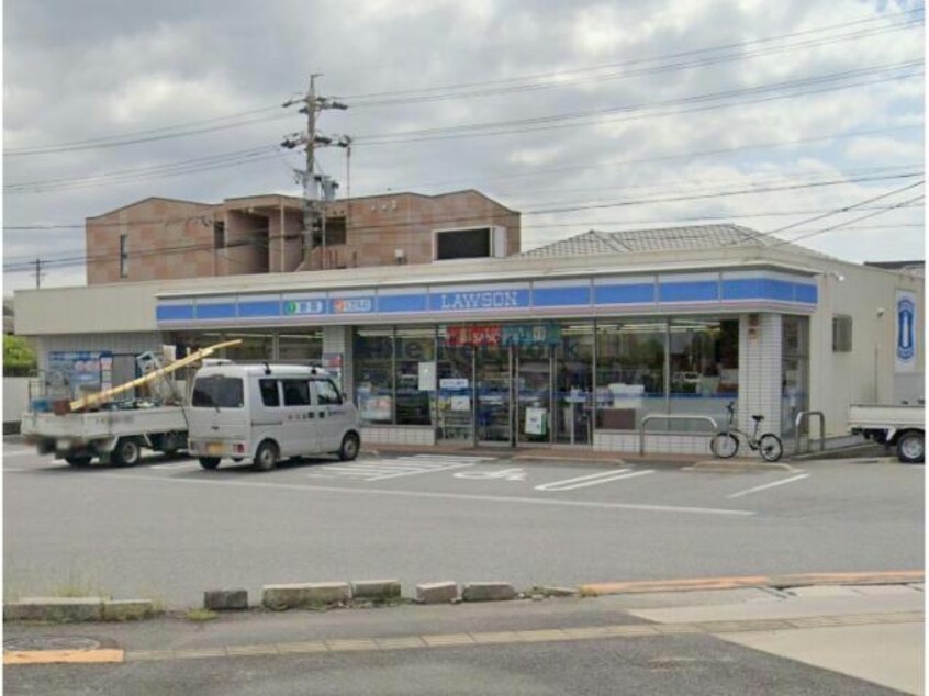 ローソン碧南向陽町店(コンビニ)まで404m ハイツ幸知