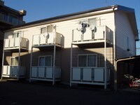 サープラスサカイ　Ｂ