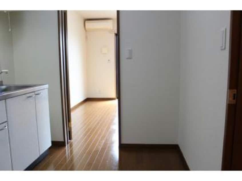 103 アンプルールリーブルサンモール