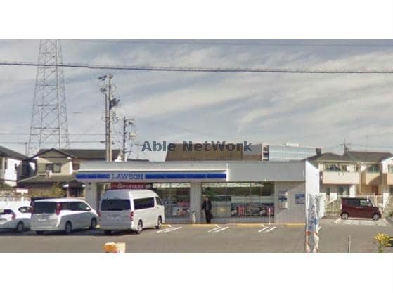ローソン刈谷工業団地前店(コンビニ)まで697m アンプルールリーブル　クレッシェンド