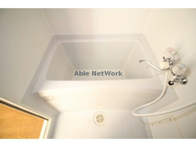 201 アンプルール　ブワ　アルバ