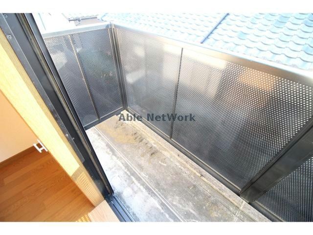 201 アンプルール　ブワ　アルバ