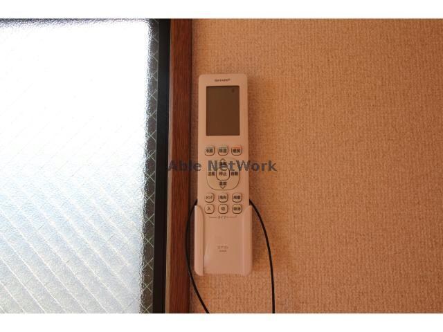 201 アンプルール　ブワ　アルバ