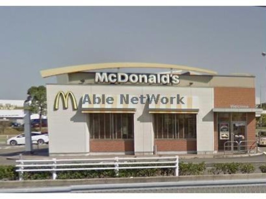 マクドナルド247塩浜店(その他飲食（ファミレスなど）)まで1706m ヴィラアドニス