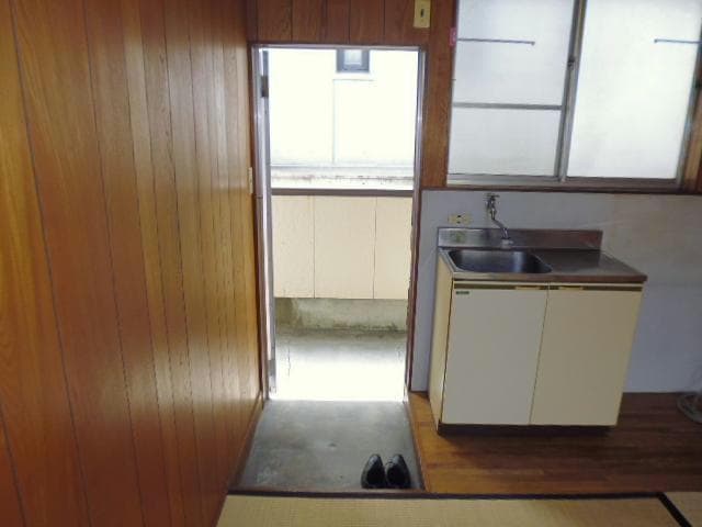 202 朝日荘