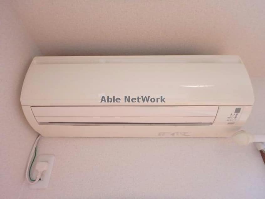  アンプルールリーブルQUATRE