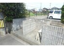 外観③ アンプルール　ブワ　ルピナス