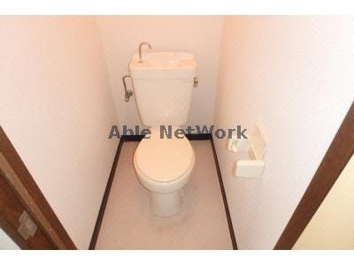 トイレ コーポウエストⅢ