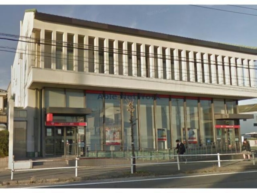 三菱UFJ銀行高浜支店(銀行)まで1043m コーポウエストⅢ