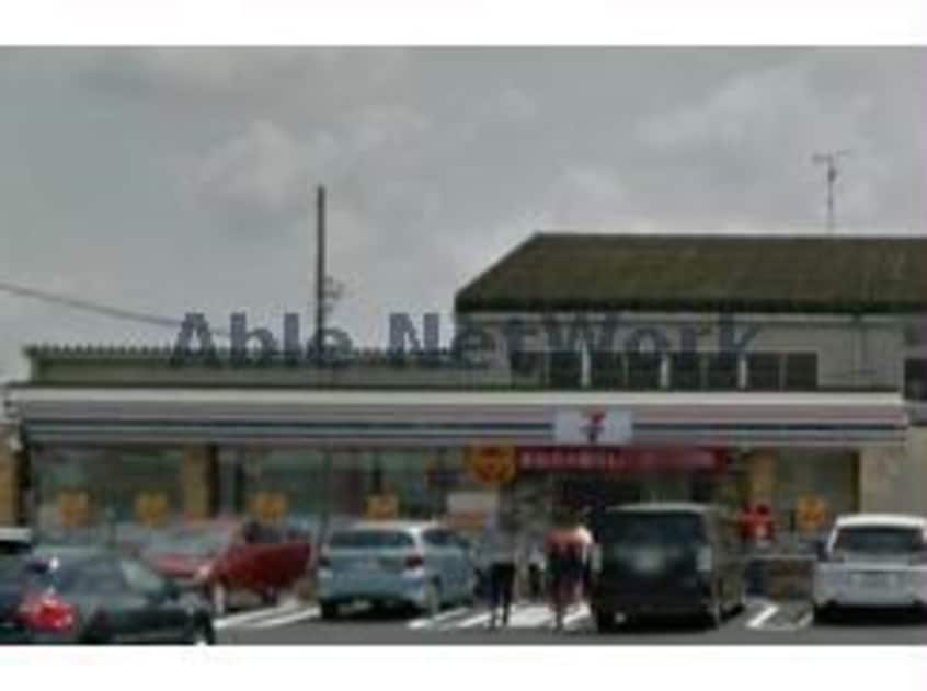 セブンイレブン高浜稗田町店(コンビニ)まで560m グリーンハットA棟