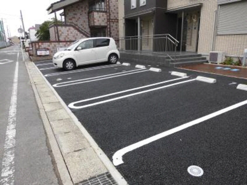  コウジィーコート城南