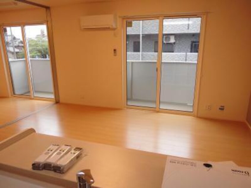  コウジィーコート城南