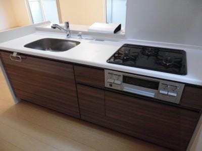  コウジィーコート城南