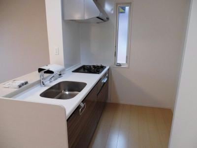  コウジィーコート城南