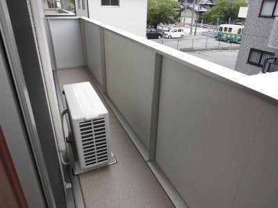  コウジィーコート城南