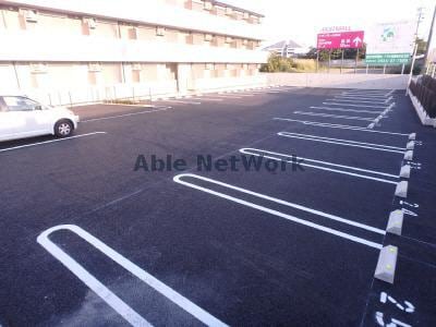 駐車場 パストラーレ富士松