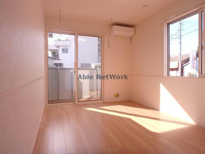 103 ボンリューヌ池端