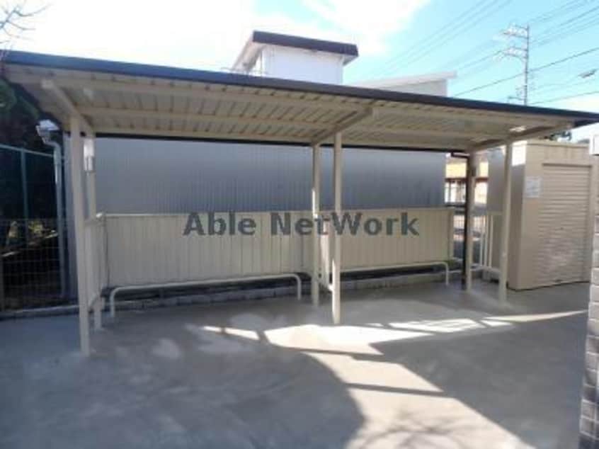  ボンリューヌ池端