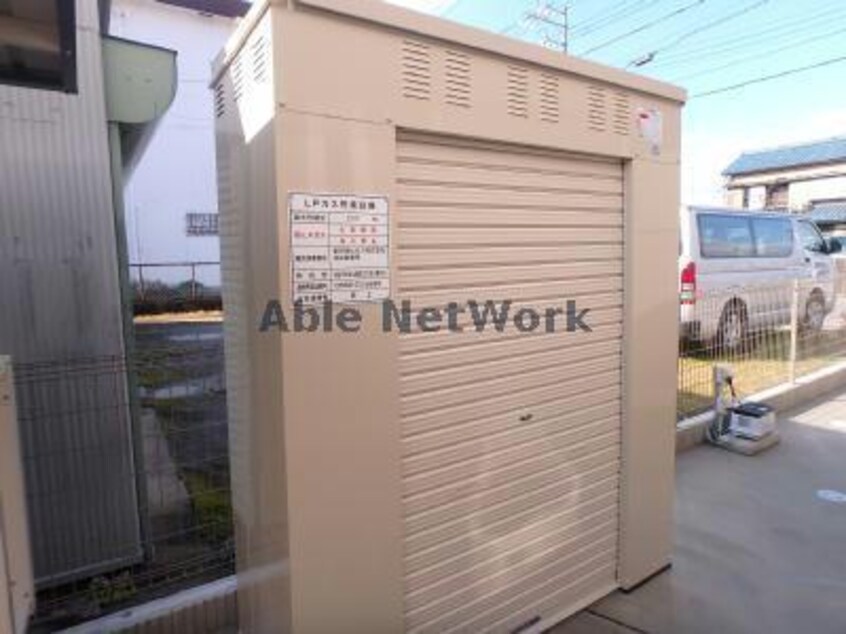  ボンリューヌ池端