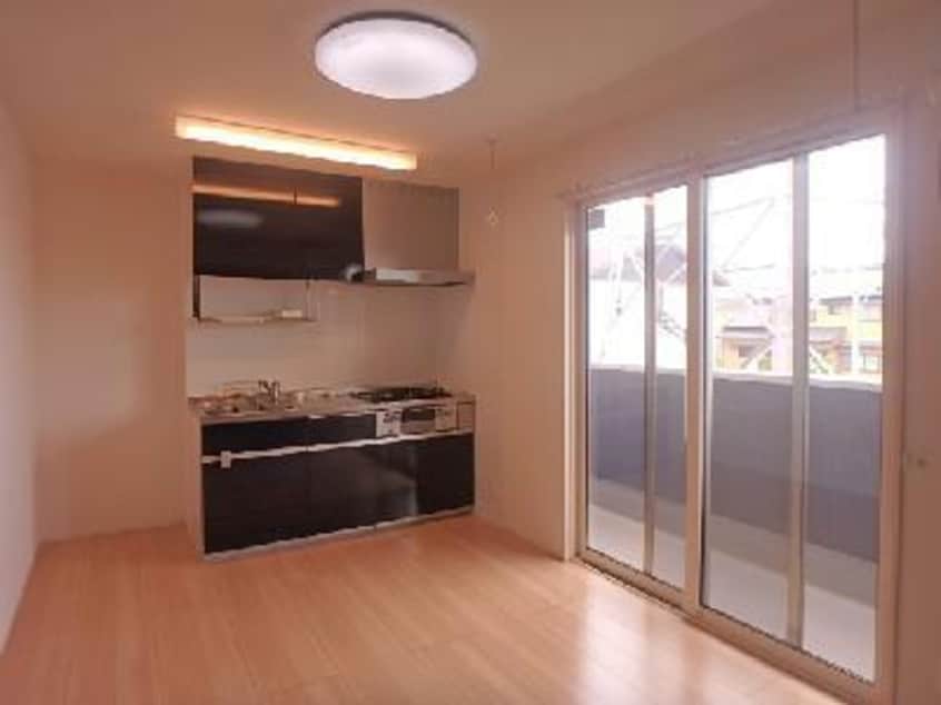 203 トレス　ピノ