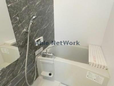 103 シェノン二本木新町