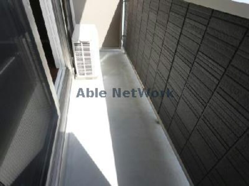 103 シェノン二本木新町