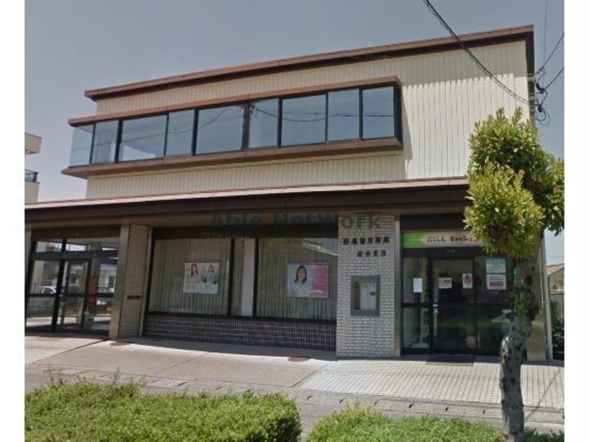 西尾信用金庫桜井支店(銀行)まで901m コーポ的場
