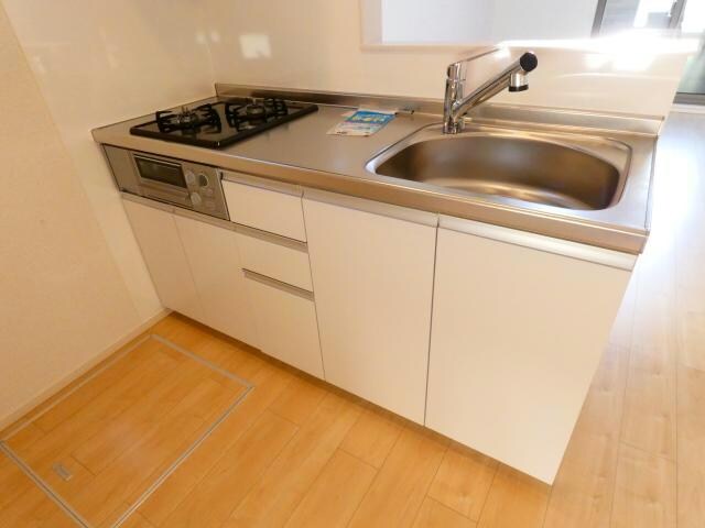  エルディム川端