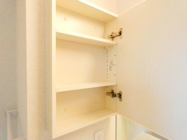  エルディム川端