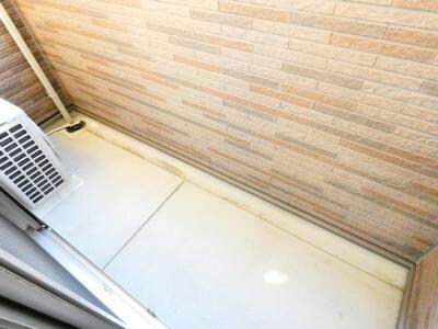  エルディム川端