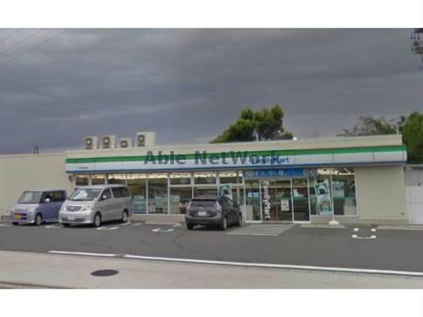 ファミリーマート刈谷築地町店(コンビニ)まで325m ベル・プロムナードⅡ