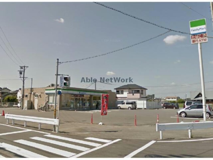 ファミリーマート岡崎筒針店(コンビニ)まで610m サンローラA