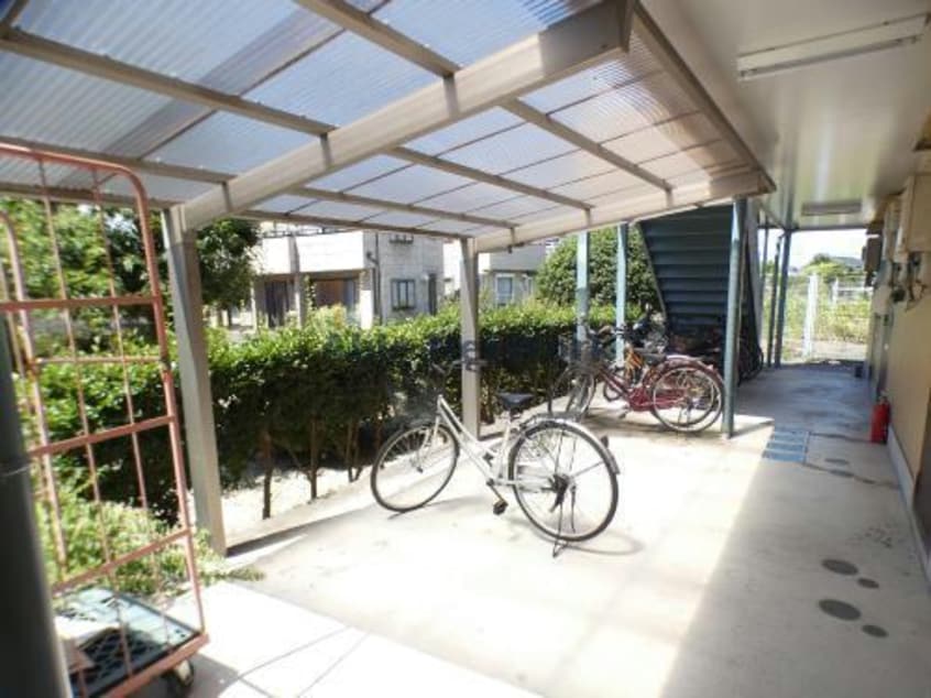  パレス　ミサカ